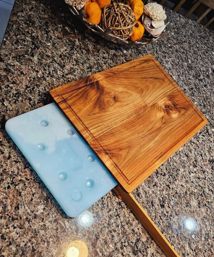 Teak Latitude Board 15x11.5in (Incl. One Ice Brick)